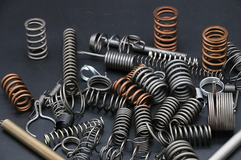 彈簧 彈簧